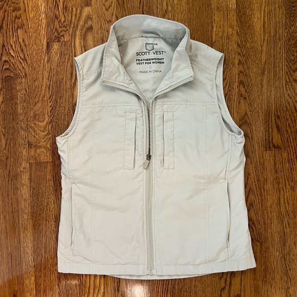 ScotteVest Featherweight Vest - Women - Picture 14 of 15